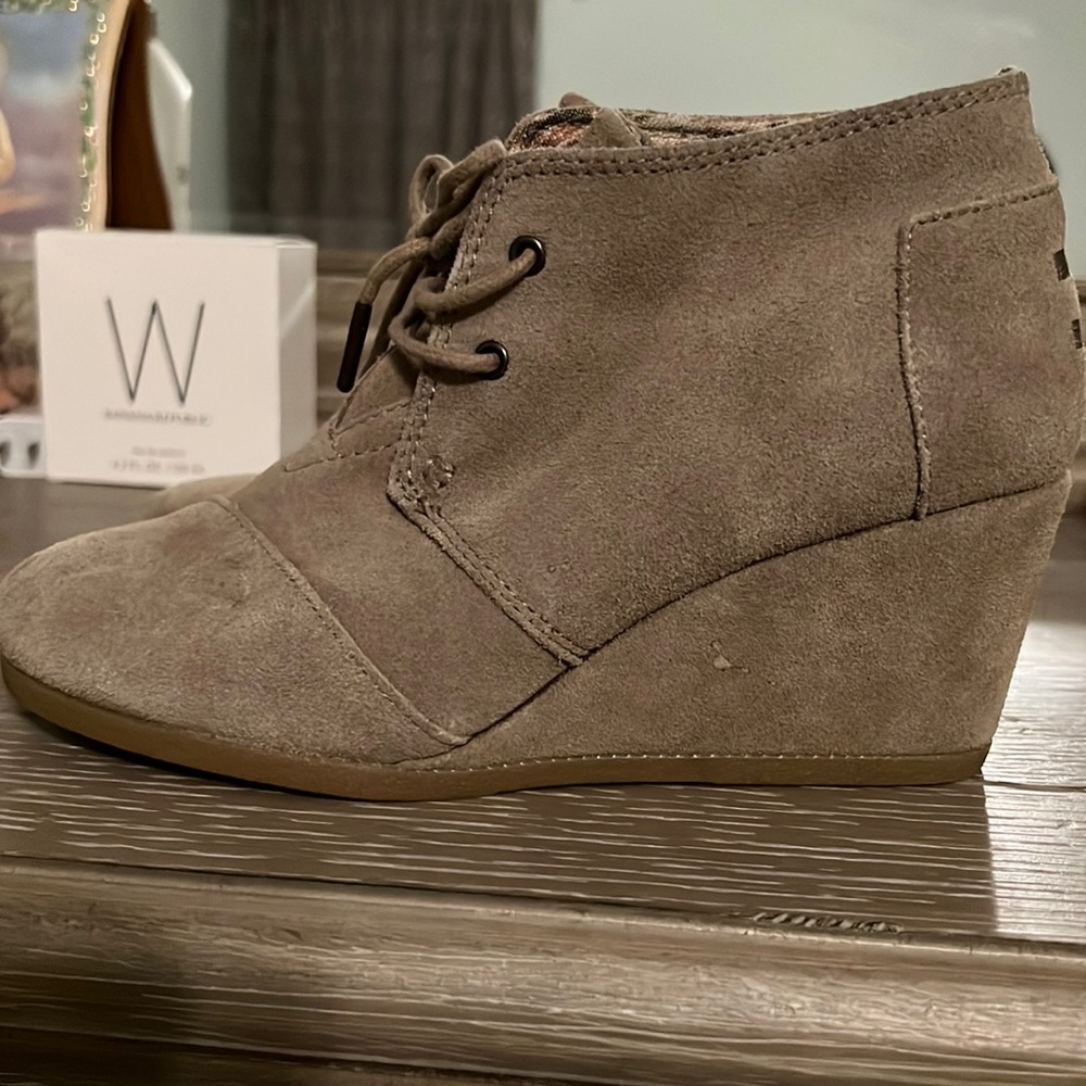 Toms booties